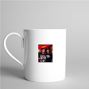 GG Signed by Luqueta Luqueta Mugs