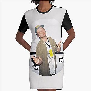 Singer Mac Demarco Circle Design Graphic T-Shirt Dress