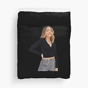 Portrait Maddie Ziegler Duvet Cover