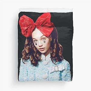 Maddie ziegler Duvet Cover