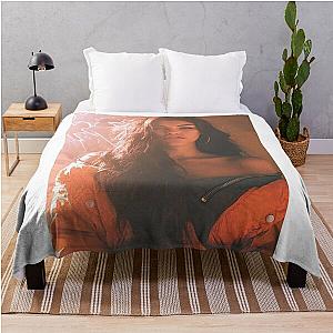 madison persona Throw Blanket