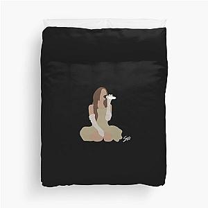 Madison Beer sticker  Duvet Cover