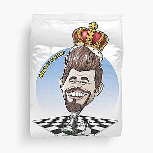 Caricatura Magnus Carlsen by Squiz Duvet Cover