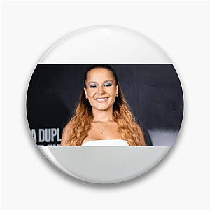 Director Maiara Maiara Pins