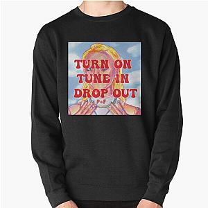 Hippie T-Shirt Maisie Williams Turn On Tune Out Pullover Sweatshirt