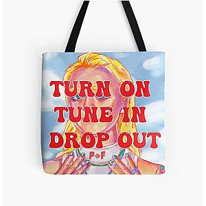 Hippie T-Shirt - Maisie Williams Turn On Tune Out All Over Print Tote Bag