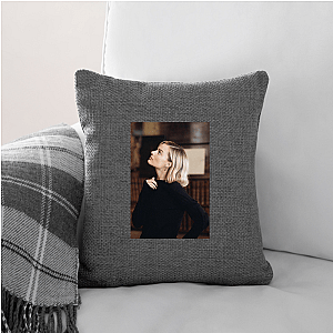 Margot Robbie Barbie Queen Margot Robbie Pillows Cover