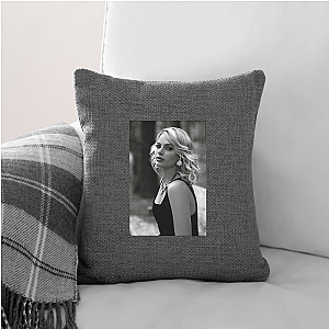 Margot Robbie Oscar Nominated Talent Margot Robbie Pillows Cover