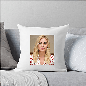 Margot Robbie Hollywood's Leading Lady Margot Robbie Pillows Cover