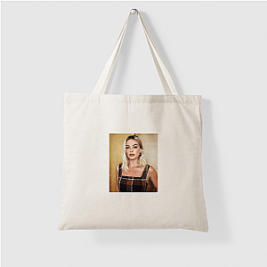 Margot Robbie Unforgettable Performances Margot Robbie Bags
