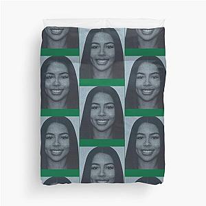 Mariah the scientist Tee duvet cover