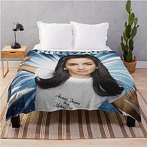 marina diamandis Throw Blanket