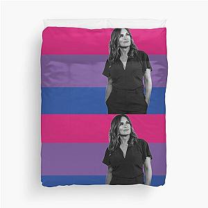 bisexul mariska hargitay Duvet Cover