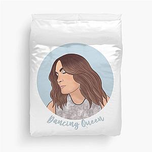 Dancing Queen (Mariska Hargitay) Duvet Cover