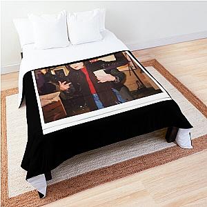 Mariska Hargitay Chris Meloni Comforter