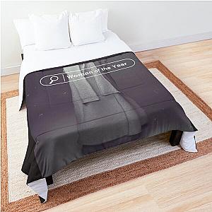 Mariska hargitay  Comforter