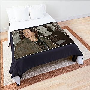 Lover Gift Mariska Hargitay 90s Inspired Vintage Homage  Comforter