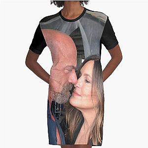 Chris Meloni & Mariska Hargitay Graphic T-Shirt Dress