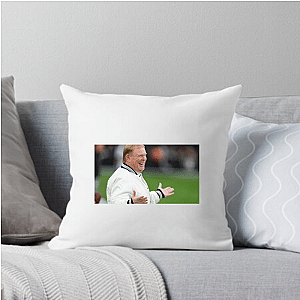 All Eyes on Mark Davis Mark Davis Pillows Cover