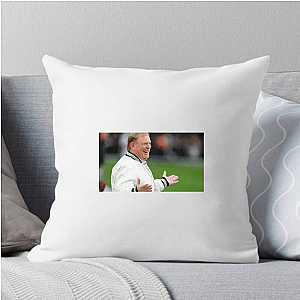 All Eyes on Mark Davis Mark Davis Pillows Cover