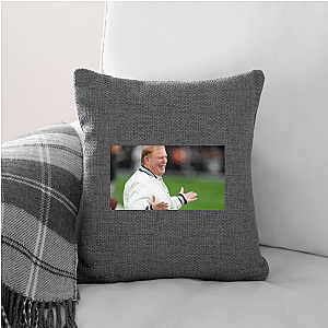 All Eyes on Mark Davis Mark Davis Pillows Cover