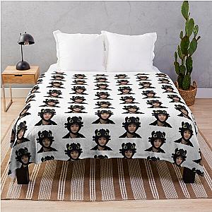 mark lee toothless throw blanket