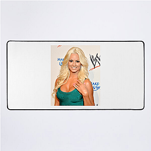 Too Chic to Fight Fair Maryse Ouellet Mouse Pads