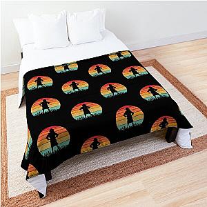 Vintage Strong Stance Sunset Matilda Comforter