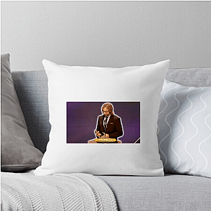 Maximilian = Frame Perfect Maximilian Dood Pillows Cover