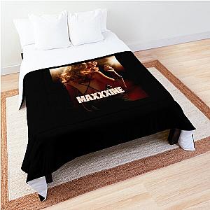  Maxxxine Comforter