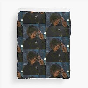 Maya Hawke salute Duvet Cover