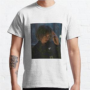 Maya Hawke salute Classic T-Shirt