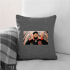 Young Talent MC Hariel Mc Hariel Pillows Cover