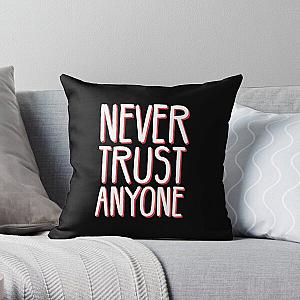 Never Trust Anyone - Betrayal - A Beautful Distressed Typography Design Throw Pillow RB0811
