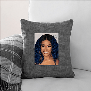 Mercedes Varnado Is the Plot Twist Mercedes Varnado Pillows Cover