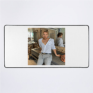 Beauty Guru Michael Finch Michael Finch Mouse Pads