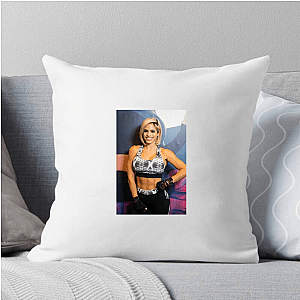 Venezuelan Fitness Star Michelle Lewin Pillows Cover