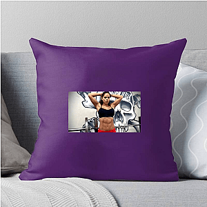 Bodybuilding Beauty Icon Michelle Lewin Pillows Cover