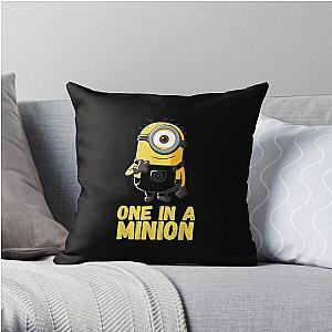 Minions Pillows - Despicable Me Minions Portrait T-Shirt Throw Pillow RB2709