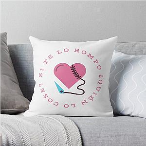 Best Friends   Yera, Morat Throw Pillow RB0301