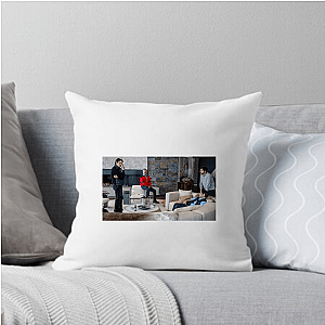 Mountainhead Dont Look Back Mountainhead Pillows Cover