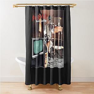 Muddy Guitar Waters – Redman - Muddy Waters Essential T-Shirt Shower Curtain