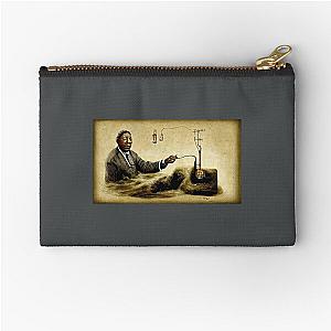 Muddy Waters Invents Electricity Zipper Pouch