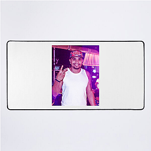 Naldo on Repeat Naldo Benny Mouse Pads