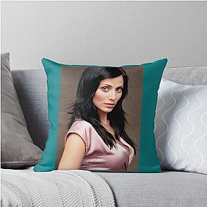 Natalie Imbruglia Throw Pillow