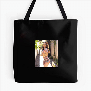 Body Transformation Coach Natalie Jill Bags