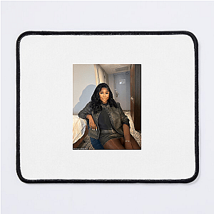 TV Host Nella Rose Nella Rose Mouse Pads