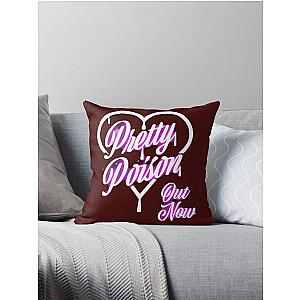 Nessa Barrett                   Throw Pillow