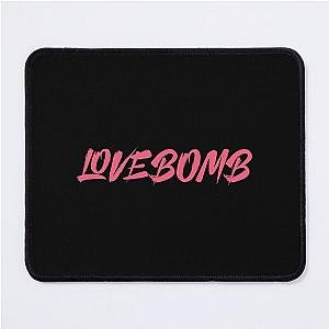 LoveBomb - Nessa Barrett        Mouse Pad