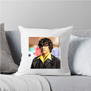 Nic Speaks Aesthetic Nic Kaufmann Pillows Cover